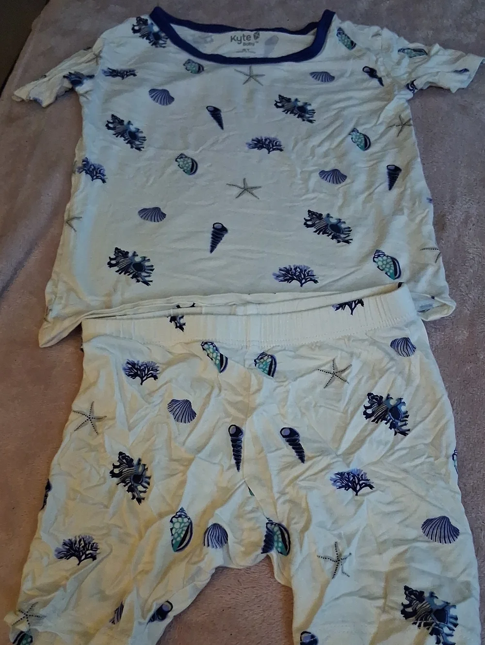 Kyte Baby Seashell Print Pajama Set in Light Cream and Blue